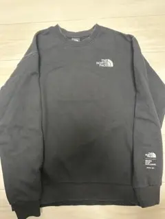 ノースフェイス　スウェット　トレーナー　車