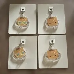 即購入可！キティ ダニエル キーホルダー