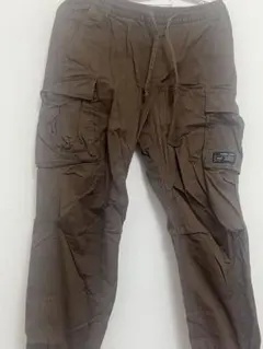 H&M リラックスフィット カーゴパンツ US S ブラウンのサムネイル