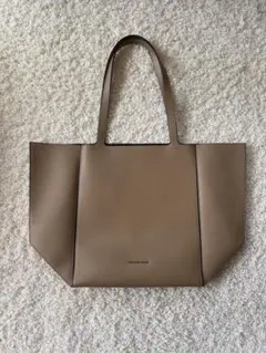 【美品】MICHAEL KORS JORDI レザートートラージ ベージュ