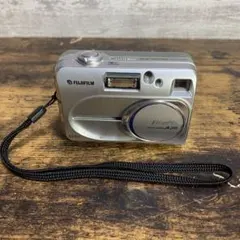 ❥道957 FUJIFILM FINEPIX AV210 No.1U010743 - メルカリ