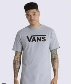 美品　VANS Tシャツ