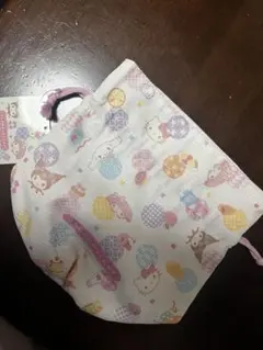 サンリオ　巾着ポーチ