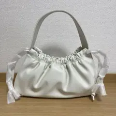 Item thumbnail for item 1c550257-f71d-4ba6-aed6-7dba51d46292