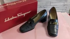 値 下 げ！　Salvatore Ferragamo フェラガモ　ローファー