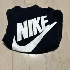 NIKE フード付きパーカー 黒　裏起毛