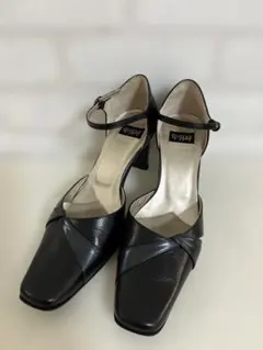 Item thumbnail for item 3ecc4099-148d-4d1d-bcc5-e26b10fe30a6