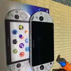 PlayStation®Vita（PCH-2000シリーズ） Wi-Fiモデル…