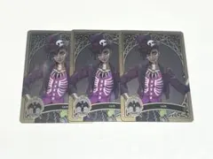 ツイステ　サム　メタリックカード