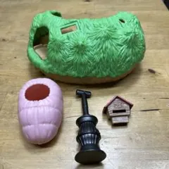【送料込み】シルバニアファミリー ハリネズミの赤ちゃんの隠れ家