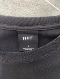 HUF トライアングルロゴ 長袖Tシャツ ブラック Sサイズのサムネイル