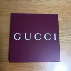 GUCCI ギフトボックス バーガンディ - メルカリ