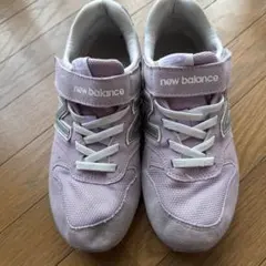 new balanceスニーカー