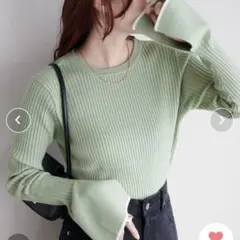 ディスコート　Discoat 袖フレア　パイピングプルオーバー　ニット