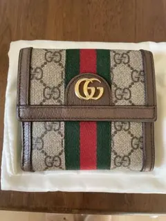 GUCCI GGキャンバス 二つ折り財布
