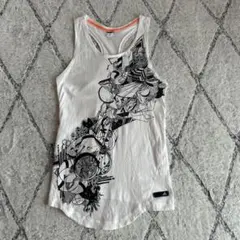 adidas グラフィックタンクトップ ホワイト