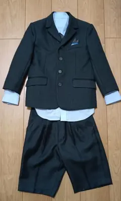 フォーマルスーツ☆130cm✩男の子