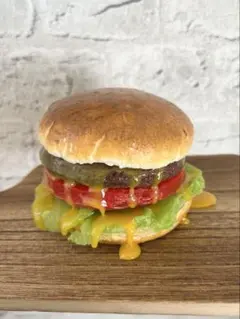 食品サンプル ハンバーガー(とろ〜りチーズ)
