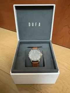 ⭐️値下げ　DUFA Weimar GMT クォーツ 38mm DF-9006のサムネイル