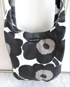 marimekko ウニッコ ショルダーバッグ