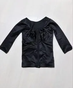 今だけお値下げ中❣️Amulet 二の腕　ボレロ　sizeL 二枚セット 湘南美容外科 二の腕脂肪吸引 アミュレット Mサイズ amulet ボレロ