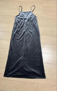 mystic ベロア　キャミワンピース グレー