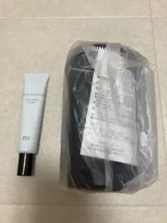 POLA ポーチ ネイルクリーム セットのサムネイル