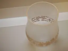 エレガントなガラス製コップ 2個セット