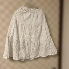 GU 刺繍入りホワイトロングスカート　白スカート 膝丈スカート　美品　限定値下げ
