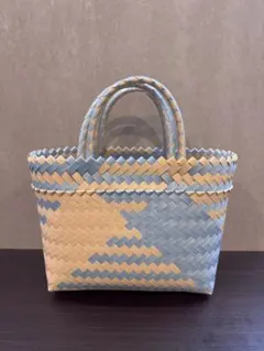 MEKEARISA メケアリバッグ　Mサイズ メケアリサ　MEKEARI BAG 2025年最新】mekeariの人気アイテム - メルカリ