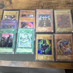 遊戯王 初期 ブラックマジシャン関連カードまとめ売り - メルカリ
