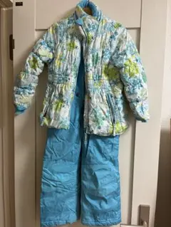 子供用スキーウェア 上下セット 青と緑の花柄