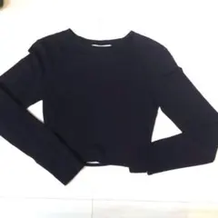 カットアウト Tシャツ