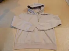 ライトグレー フード付きパーカー