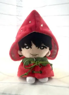 手つなぎストぬい　ぬい服 イチゴずきん