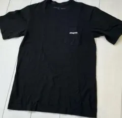 patagonia レギュラーフィット　ブラック 半袖 Tシャツ XS 中古