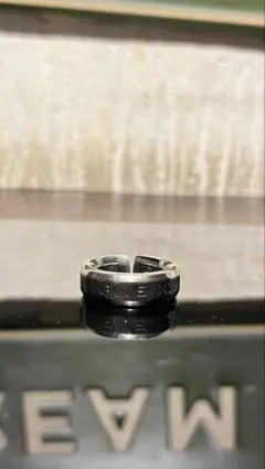 GIVENCHY Spoon ring 9号
