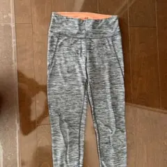 H&M SPORT ヨガパンツ グレー US Sのサムネイル