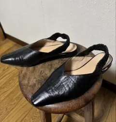 アトリエブルージュ ミュールのサムネイル