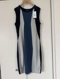 Armani Exchange ノースリーブ ワンピース Mのサムネイル