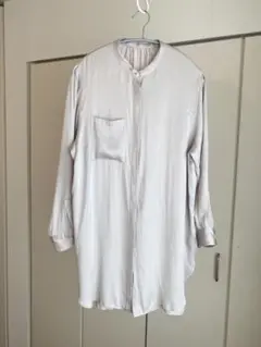 Spick & Span ライトグレー長袖シャツ