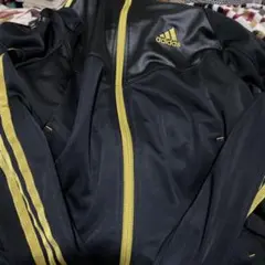 adidas メンズ　クライマ系ジャージ上下セット　ブラックゴールド