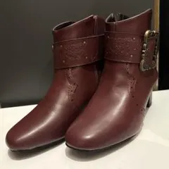 【新品・未使用】Mサイズ　バックル使いショートブーツのサムネイル