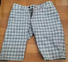 Burberryブラックレーベル　ショートパンツ Mサイズのサムネイル