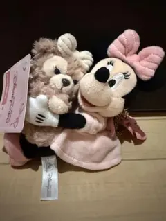 新品タグ付　香港ディズニー　ミニー　シェリーメイ　ぬいぐるみキーチェーン