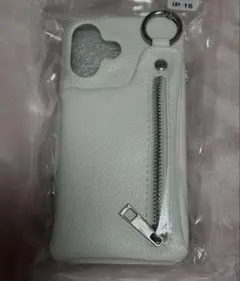 iPhone16 ケース　小銭入れ　ストラップ付き　ホワイト