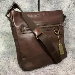 美品 COACH コーチ ショルダーバッグ サコッシュ 肩がけ 斜めがけ レザー