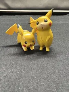 ポケモン　ピカチュウ　モンコレ　フィギュア