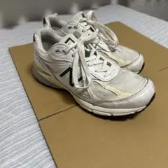 NB ニューバランス　990V4