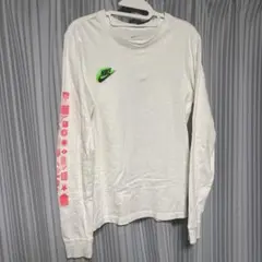 Nike ホワイト ロンT